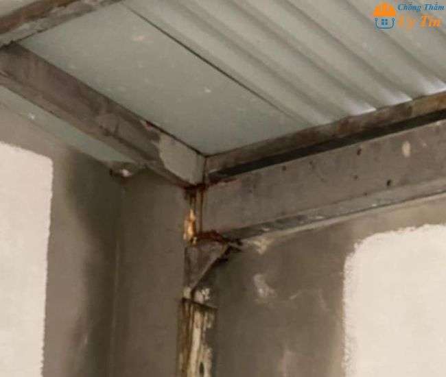 chong-dot-mai-ton-tai-quan-1-2 chống dột mái tôn tại quận 1